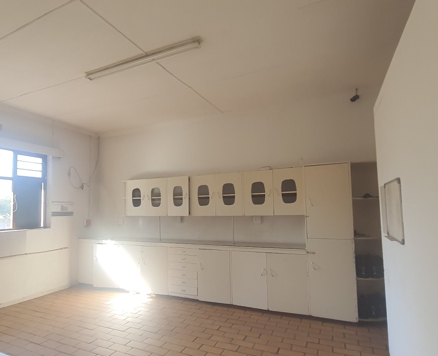 Commercial Property for Sale in Bergsig Western Cape